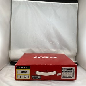 CCM Tacks 9040 Hockey Skates Size 4 (New)