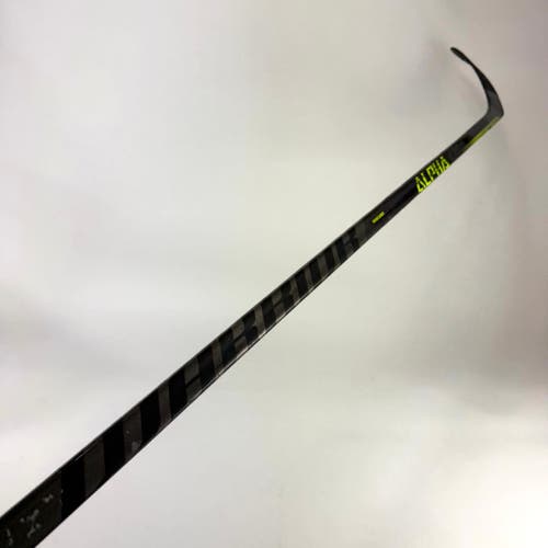 Used right Warrior Alpha LX20 | 75 Flex W28 Curve Grip | E780