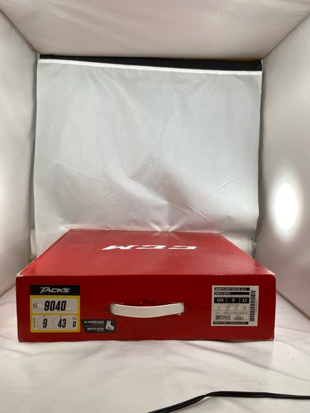 CCM Tacks 9040 Hockey Skates 9 (New)