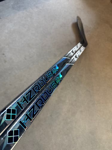 2 PACK 95 Flex P88 Senior True Left Hand Hockey Stick Pro Stock NHL (New)
