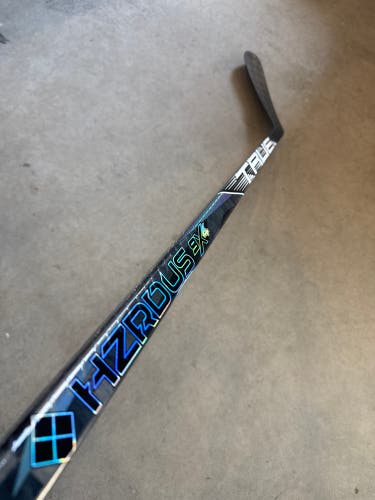 95 Flex P88 Senior True Left Hand Hockey Stick Pro Stock NHL (New)