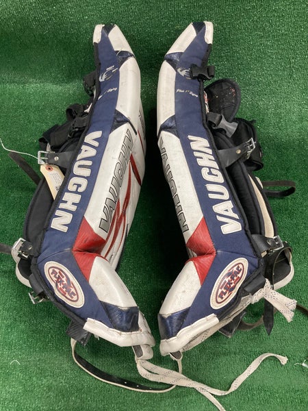 White 30" Junior Vaughn Velocity V6 Goalie Leg Pads (Used)