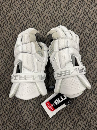 Maverik M6 Medium (12”) Gloves