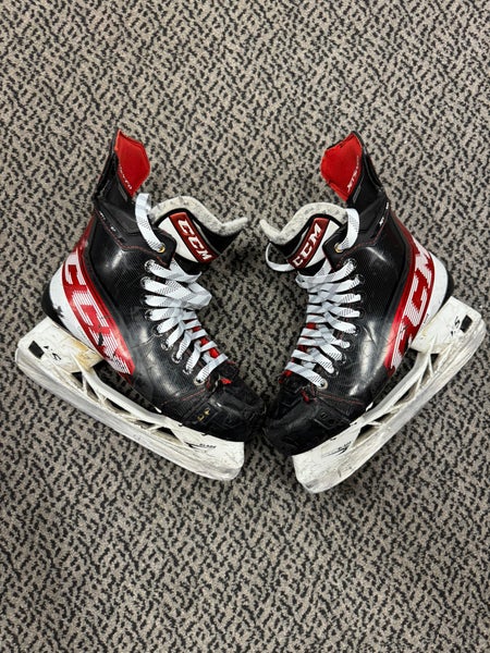 USED CCM Jetspeed FT4 Size 9 Regular Width skates