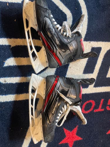 Bauer Vapor 2X Hockey Skates Regular Width 11 (Used)