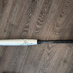 Mizuno crbn pro