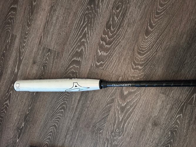 Mizuno crbn pro