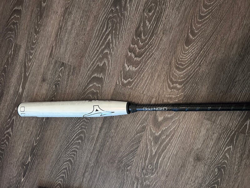 Mizuno crbn pro