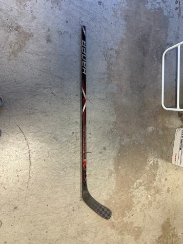Intermediate Bauer Vapor 1X Lite Left Hand Hockey Stick P88 (Used)