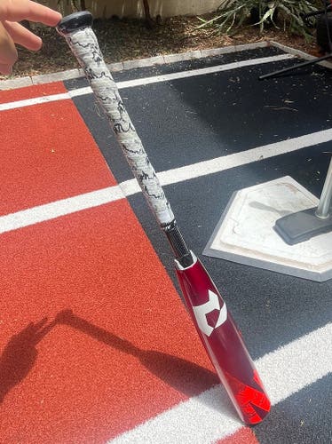 2024 DeMarini Zoa Composite USSSA Certified Bat (-10) 19 oz 29" (Used)