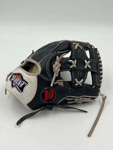 D-BAT Sports 11” infield baseball glove
