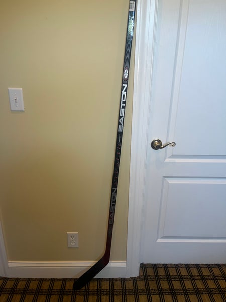 EASTON STEALTH GRIP HOCKEY STICK RH 100
