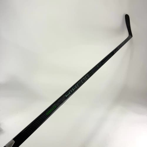 New Left CCM Ribcor Trigger 6 Pro | 90 Flex P90 Curve Grip | M541