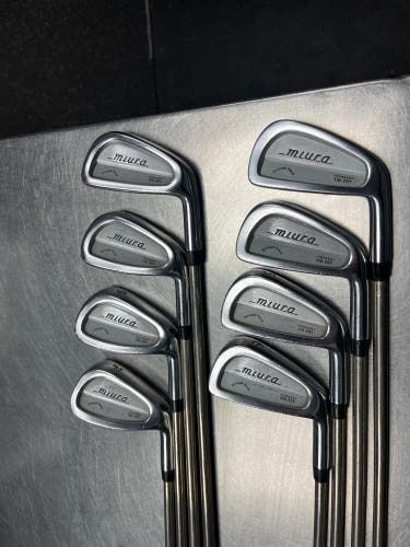 Men's Miura CB-201 Right Handed Iron Set Stiff Flex  Steel Shaft (Used)