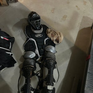 Rawlings Renegade 2.0 Catcher's Set (Used)