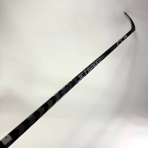 New Right CCM Jetspeed FT5 Pro | 75 Flex P46 Curve Grip | R784