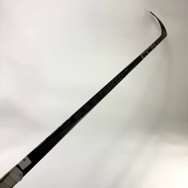 Used Right CCM Jetspeed FT7 Pro | 85 Flex P90 Curve Grip | R641