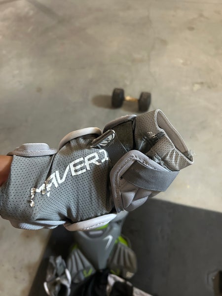 Adult Medium/Large Maverik MX Shoulder Pads (Used)