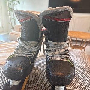 Bauer Vapor 2X Hockey Skates 9.5 (Used)