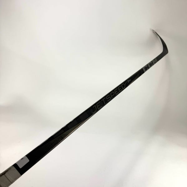 Used Right CCM Jetspeed FT7 Pro | 85 Flex P90 Curve Grip | R638