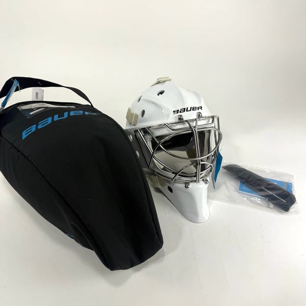 New White Bauer 960 Goalie Helmet | Senior Medium | B607