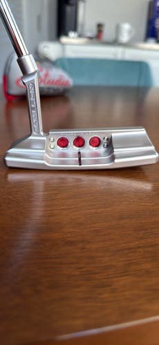 Silver Men's 2025 Scotty Cameron Blade Studio Style Newport 2 + Right Handed Putter 35" (New)