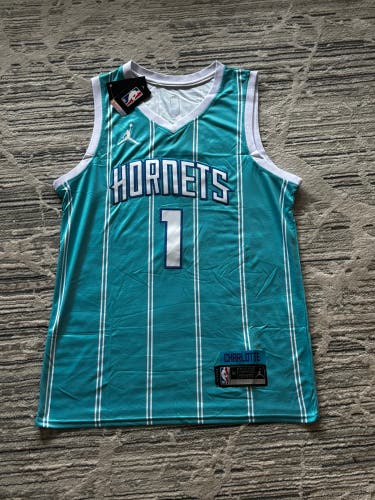 BRAND NEW LaMelo Ball Jersey
