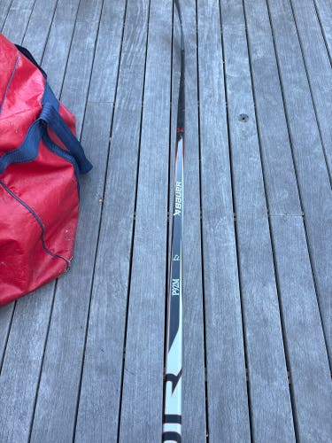 Senior Bauer Vapor Team Right Handed Hockey Stick P90TM (Used)