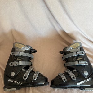 Unisex Dalbello All Mountain DX Super Ski Boots (Used)