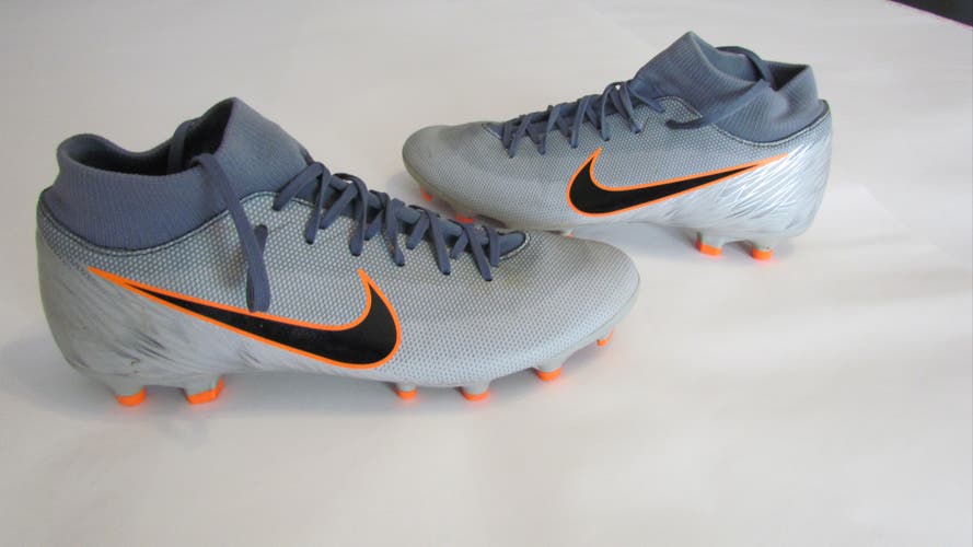 Silver Unisex Size M 8.5 (W 9.5) Nike Mercurial Vapor Molded Cleats Cleats (Used)