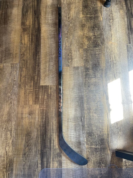 Youth CCM RibCor Trigger 8 Pro Right Handed Hockey Stick P28 (Used)