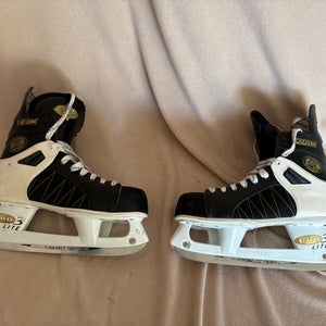 CCM Tacks 352 Hockey Skates Wide Width 10 (Used)