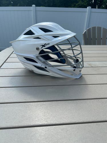 White Cascade XRS Helmet