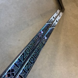 2 PACK P88 85 Flex Senior True 9x4 Left Handed Hockey Stick Pro Stock NHL (New)