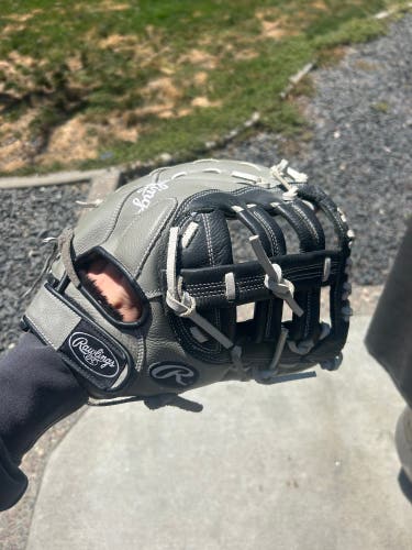 Rawlings RH First Base Highlight Softball Glove 13" (Used)