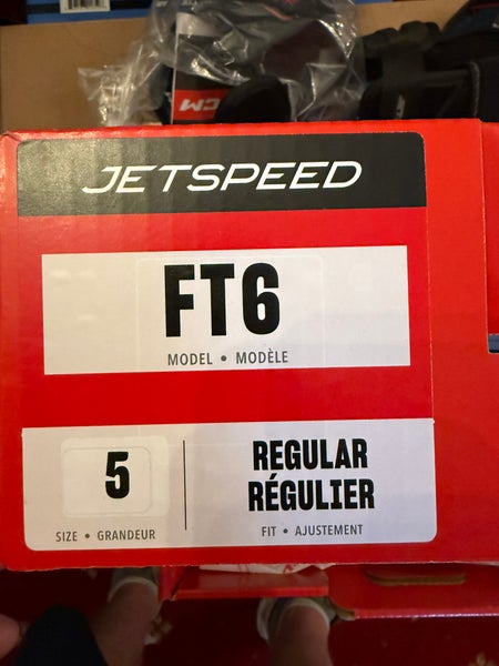 *Unused* Size 5 CCM JetSpeed FT6 Hockey Skates Regular Width