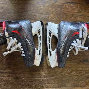 Bauer Vapor 3X Pro Hockey Skates Regular Width Size 4 Fit2 (Used)