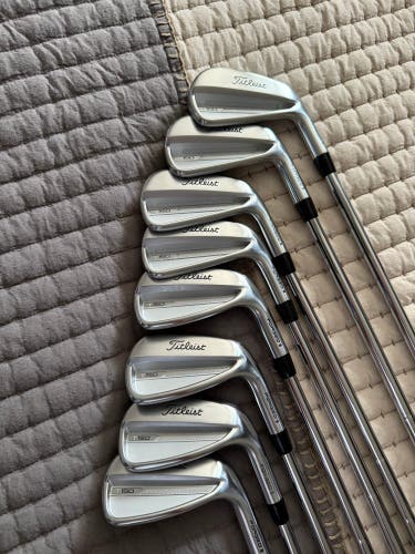 Men's 2023 Titleist T150 Right Handed Iron Set Extra Stiff Flex Steel Shaft (Used)