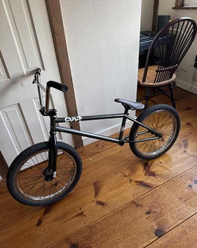 Men's 2018 Columbia Road Bike 15.5" (Used)