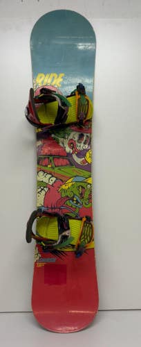 RIDE Lowride 130cm Twin-Tip All-Mountain Kids Snowboard RIDE Phenom Bindings