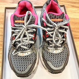 New Balance 860 V3 womens Silver Pink Size 6 Running shoes sneakers
