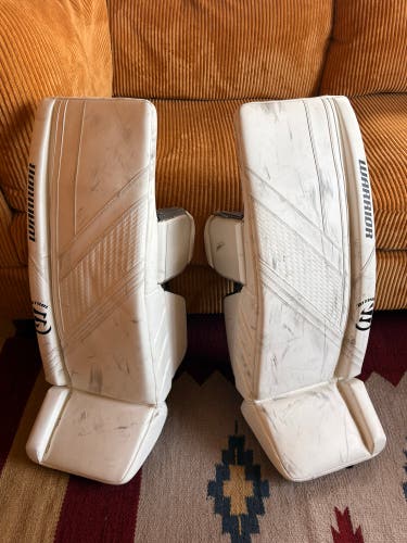 33" Warrior Ritual G6 E+ Goalie Leg Pads (Used)