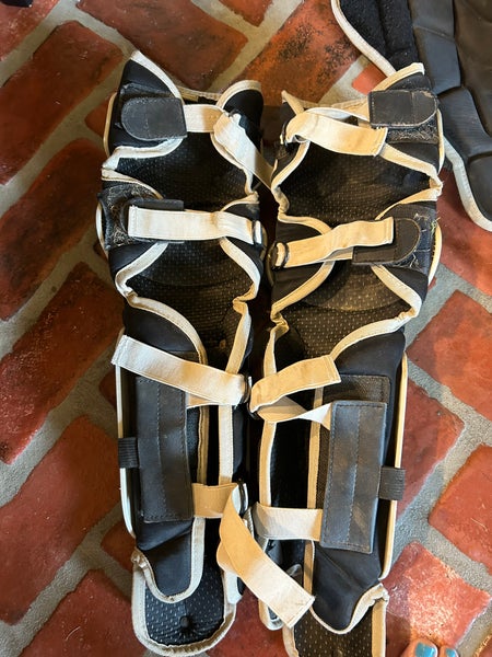 Wilson catchers equipment