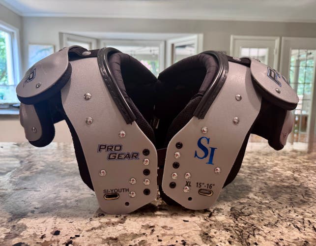 Extra Large Youth Gear Pro Tec SI Shoulder Pads (Used)
