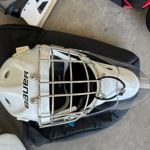 Senior Bauer 940 Goalie Mask (Used)