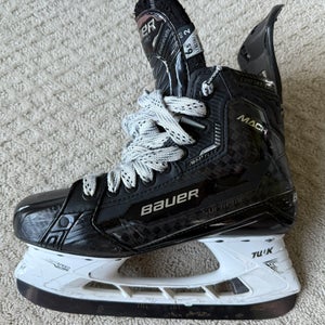Bauer Supreme Mach Hockey Skates 6.5