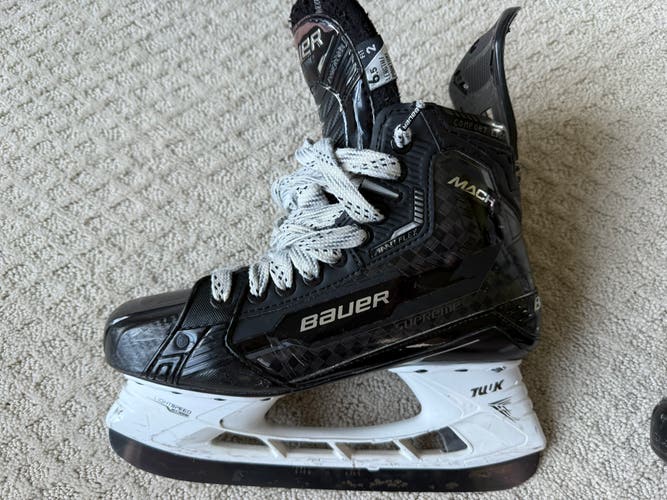Bauer Supreme Mach Hockey Skates 6.5