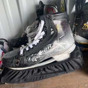 Bauer Vapor Hyperlite 2 Hockey Skates 9.5 (Used)