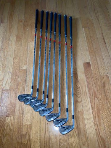 Mizuno Lefty Golf Irons