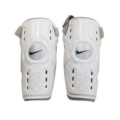 Used Nike Soccer Shin Guards Youth White MD 11406-S000105568